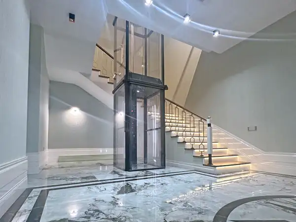 Villa Asansörü